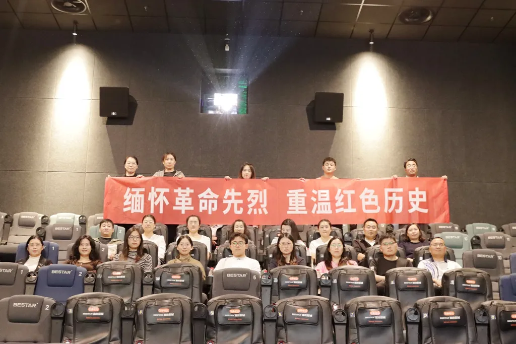 1760404467302384.jpg 1760404467302384.jpg